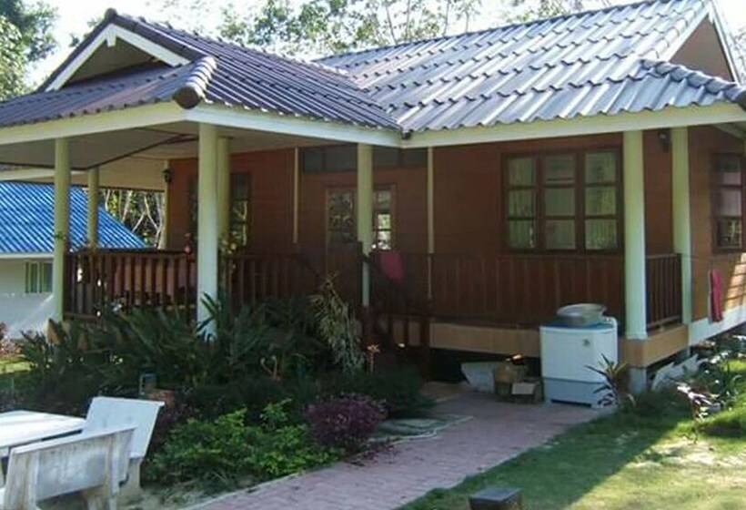בית מלון כפרי Ton Tawan Resort