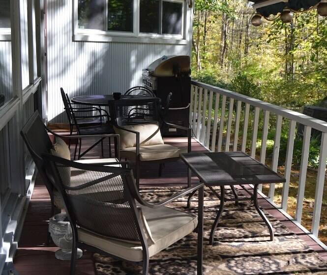 Inn The Woods Bed And Breakfast