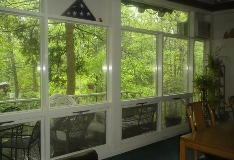 Inn The Woods Bed And Breakfast
