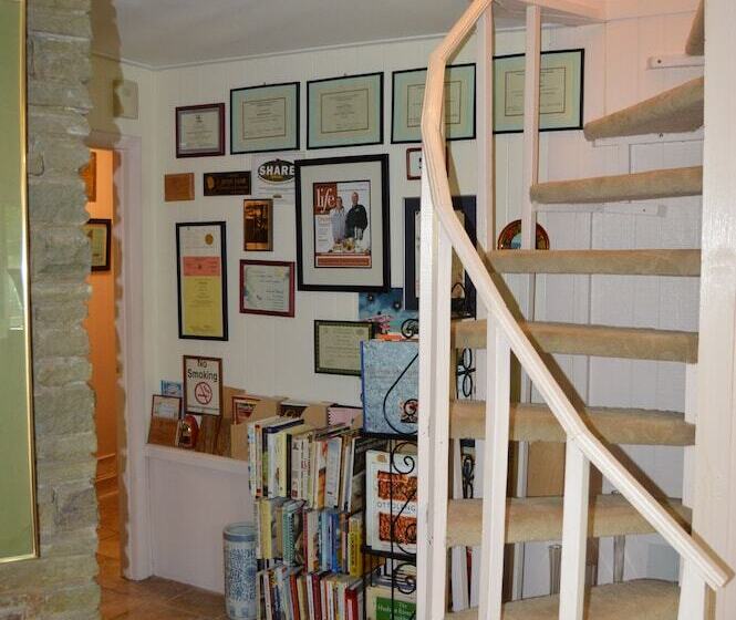 Inn The Woods Bed And Breakfast