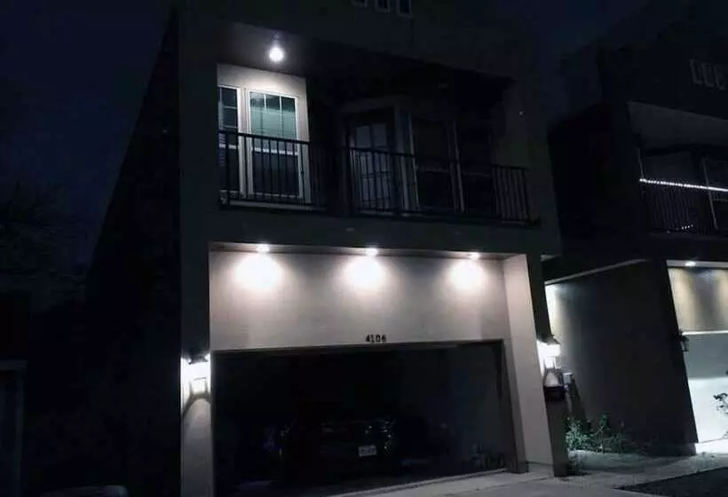 Modern Energy Corridor Corporate Housing