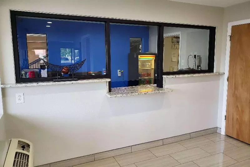 モーテル Travelodge By Wyndham Albuquerque West