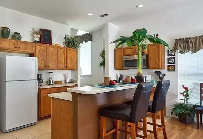 Ov3231   Marbella Resort   5 Bed 3.5 Baths Villa