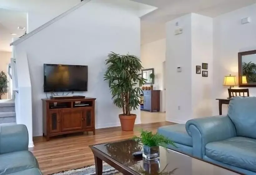 Ov3231   Marbella Resort   5 Bed 3.5 Baths Villa