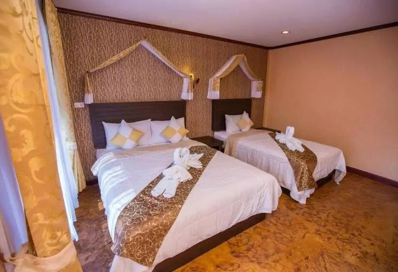ペンション Family Resort Chumphon