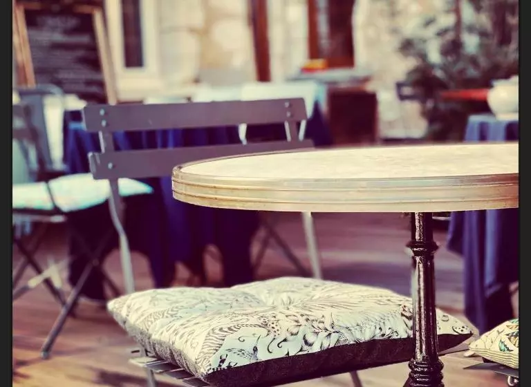 Majatalo La Belleme Bleue