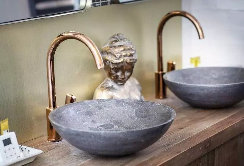 Majatalo La Belleme Bleue