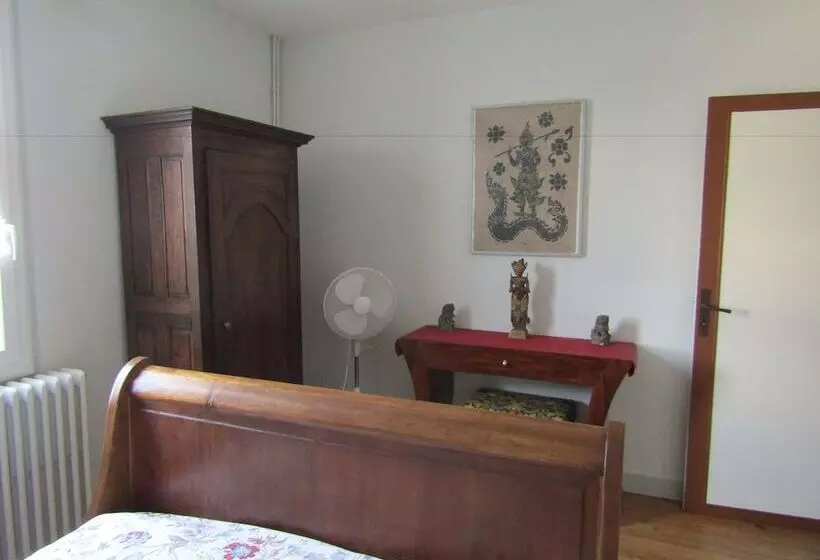 פנסיון Le Gîte Du Chaland
