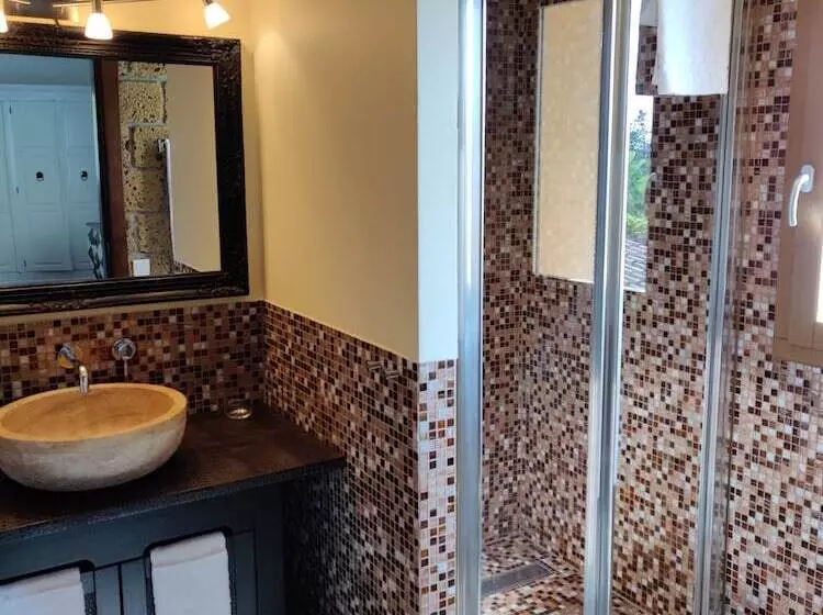 Majatalo Maison Prestige Saint Tropez By Roberto Geissini