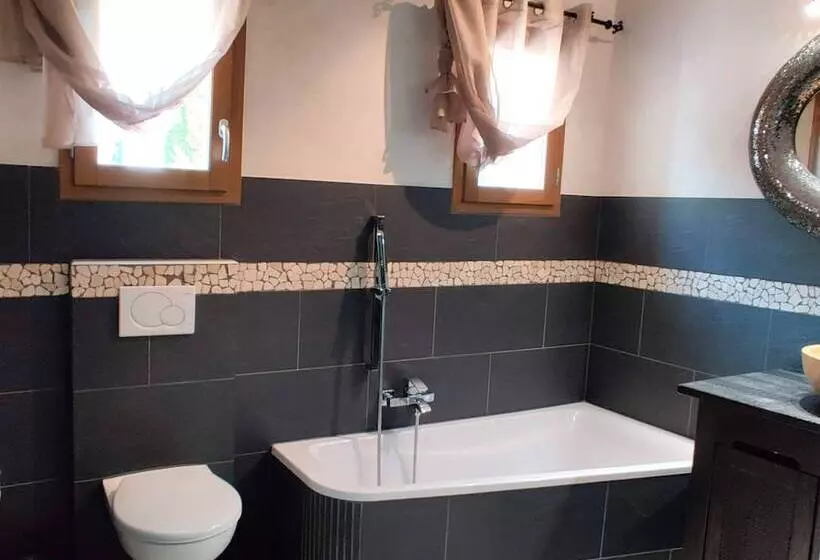 Majatalo Maison Prestige Saint Tropez By Roberto Geissini