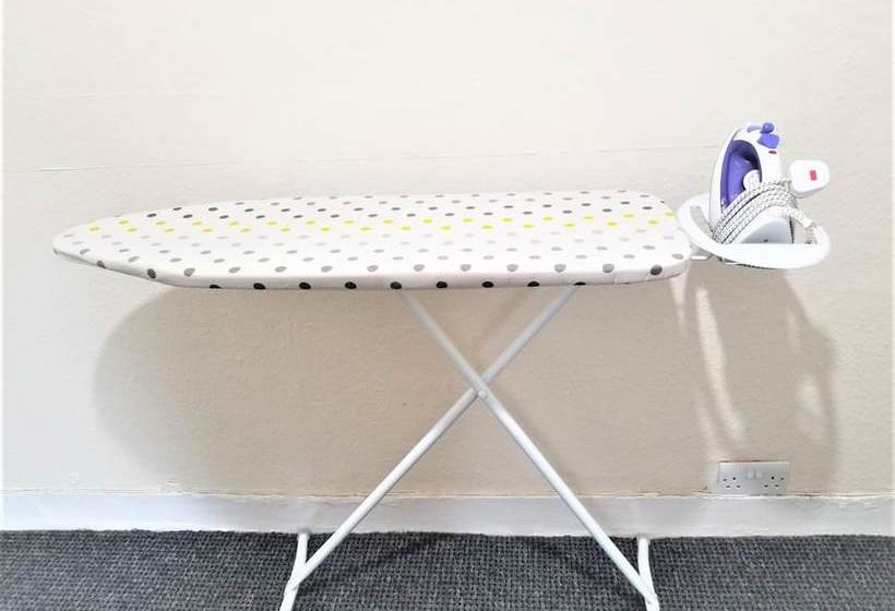 بنسيون Royal House