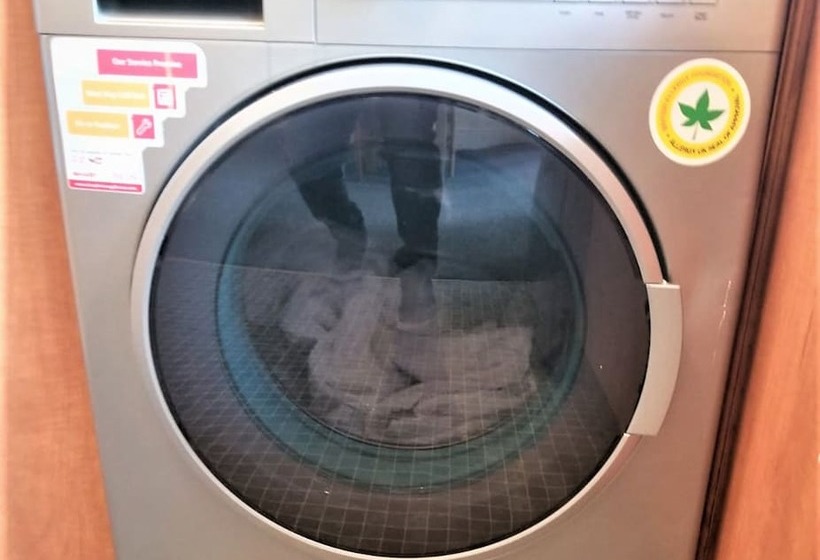 بنسيون Royal House