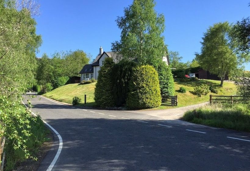 Rose Cottage Bed & Breakfast