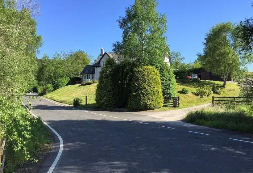 Rose Cottage Bed & Breakfast