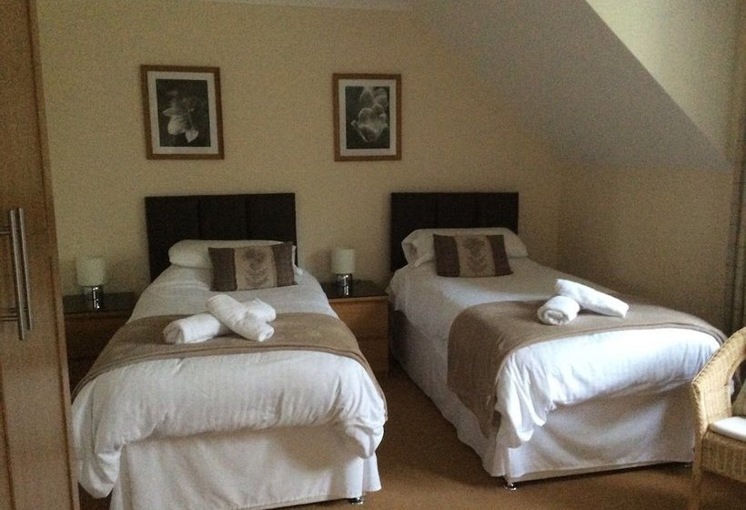 Rose Cottage Bed & Breakfast