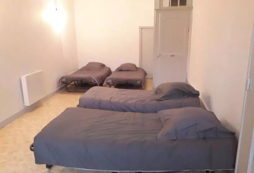 هاستل Chambres Du Café Chez Fifi