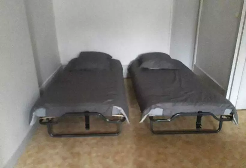 هاستل Chambres Du Café Chez Fifi