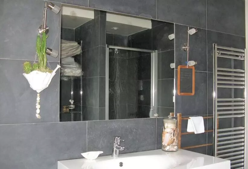 Aamiaismajoitus (B&B) Au Pressoir à Cidre   Chambre D Hôtes