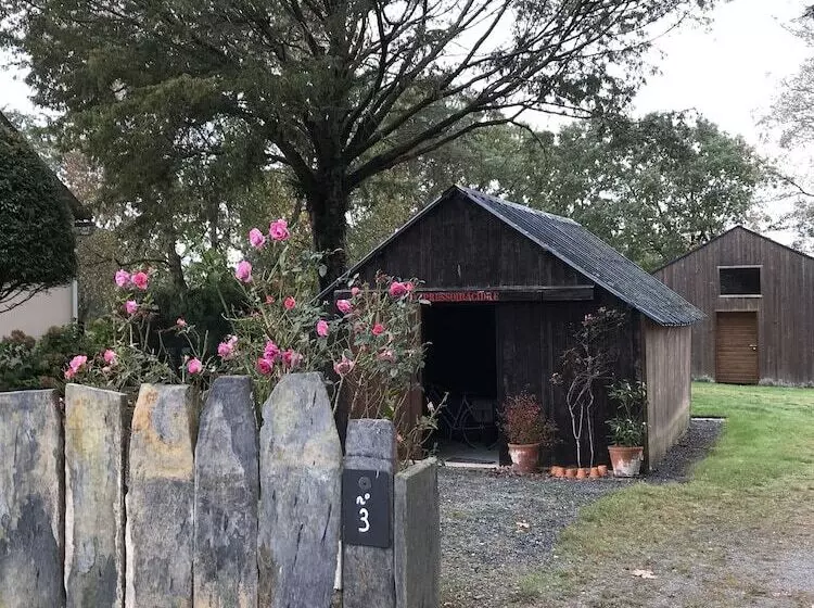 Aamiaismajoitus (B&B) Au Pressoir à Cidre   Chambre D Hôtes