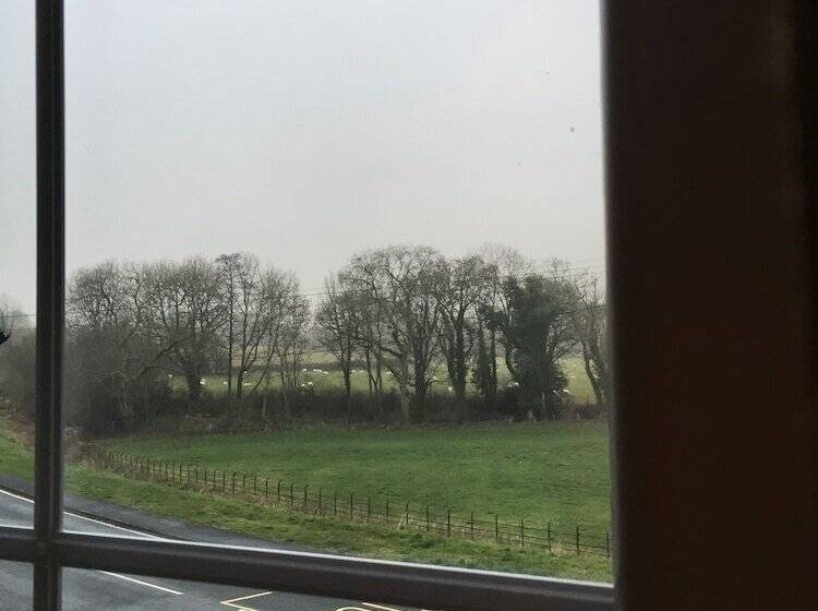 민박 The Tanners Arms