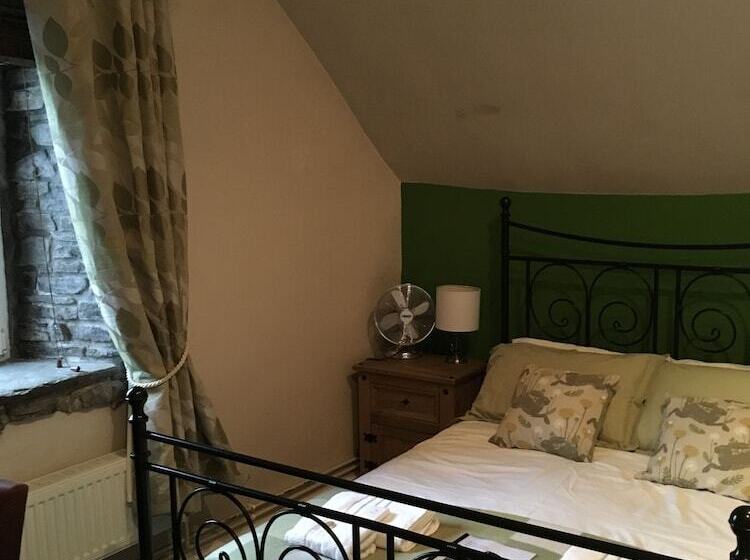 민박 The Tanners Arms