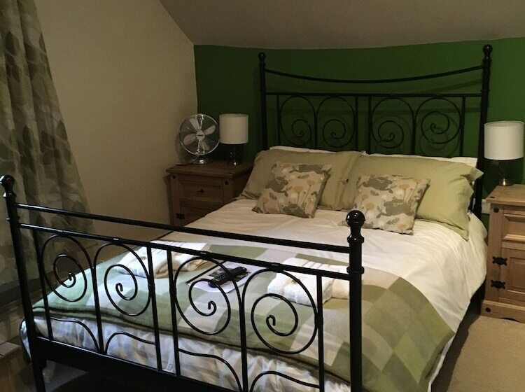 민박 The Tanners Arms