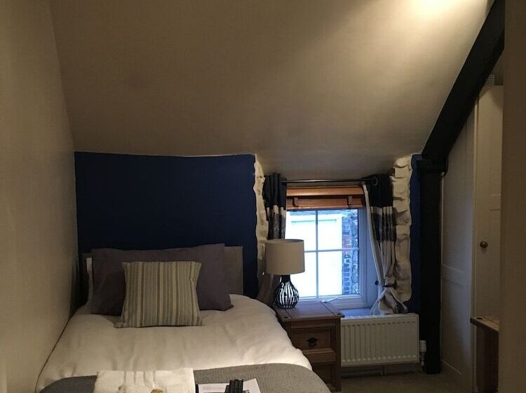 민박 The Tanners Arms