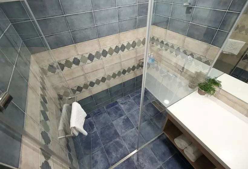 Hai Sheng Wei B&b