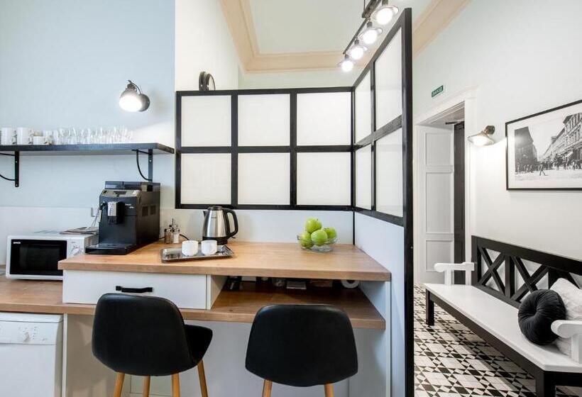 فندق Art Deco Central Rooms