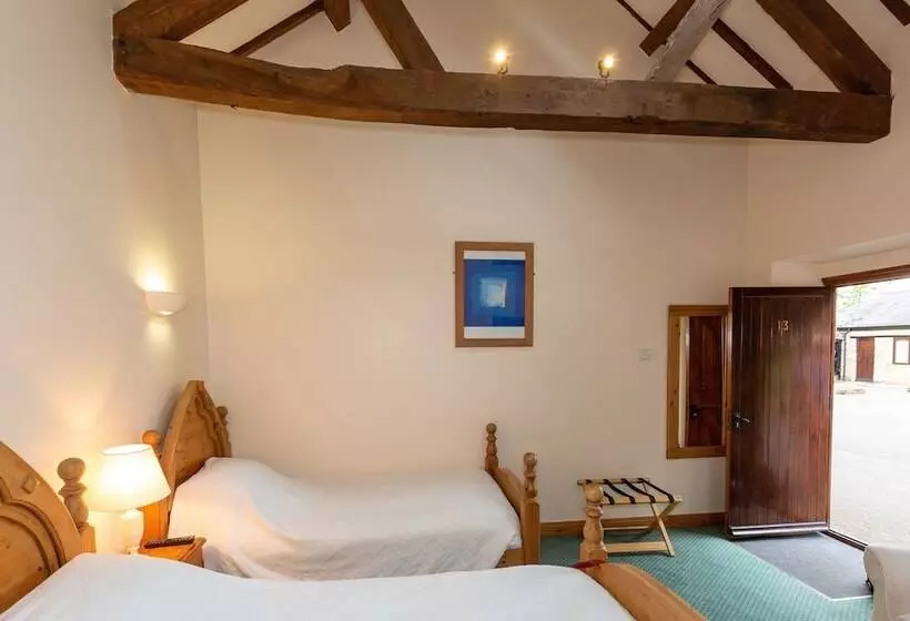 Hotelli Church Farm Lodge