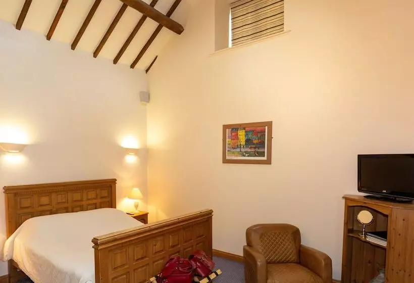 Hotelli Church Farm Lodge