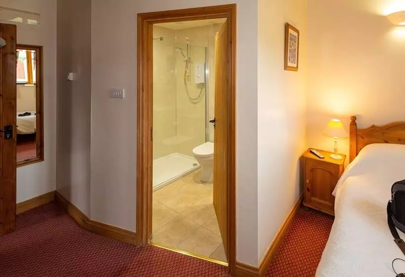 Hotelli Church Farm Lodge