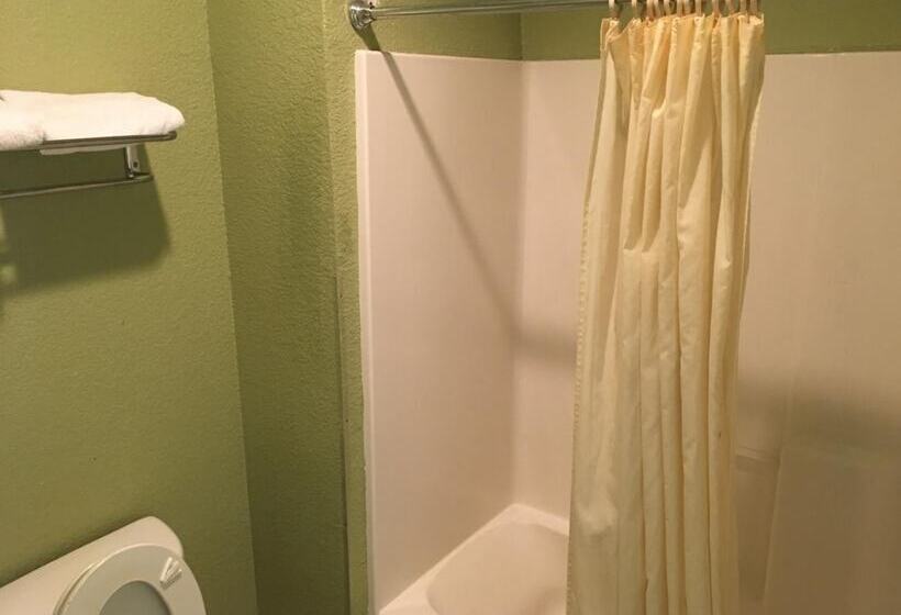 호텔 Day N Night Inn