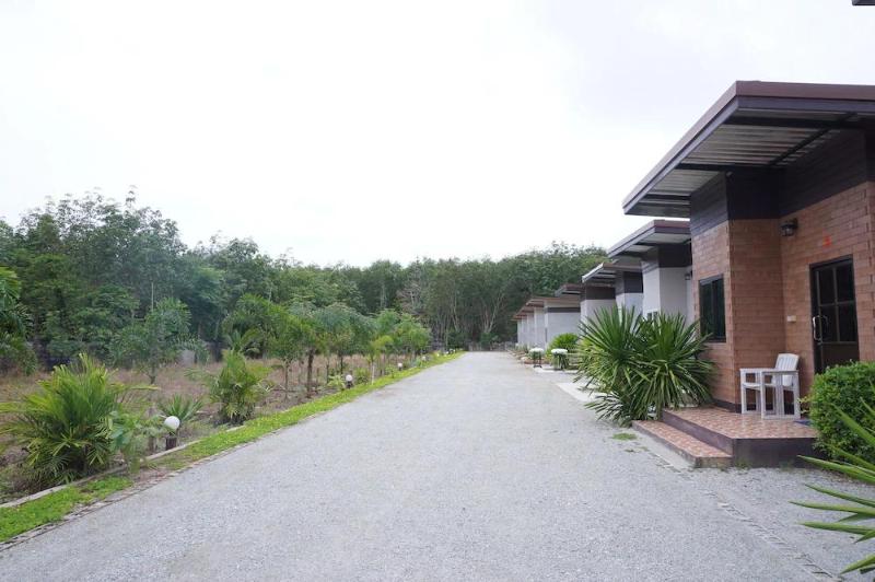 Hotel Jasmine Inn Resort