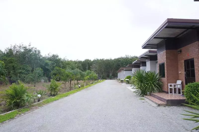 Hotelli Jasmine Inn Resort