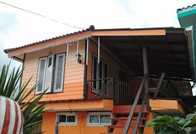 Hotelli Phakdeehome Viewmorg