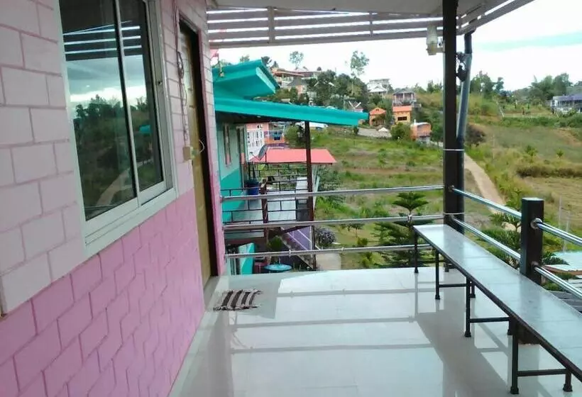 Hotelli Phakdeehome Viewmorg