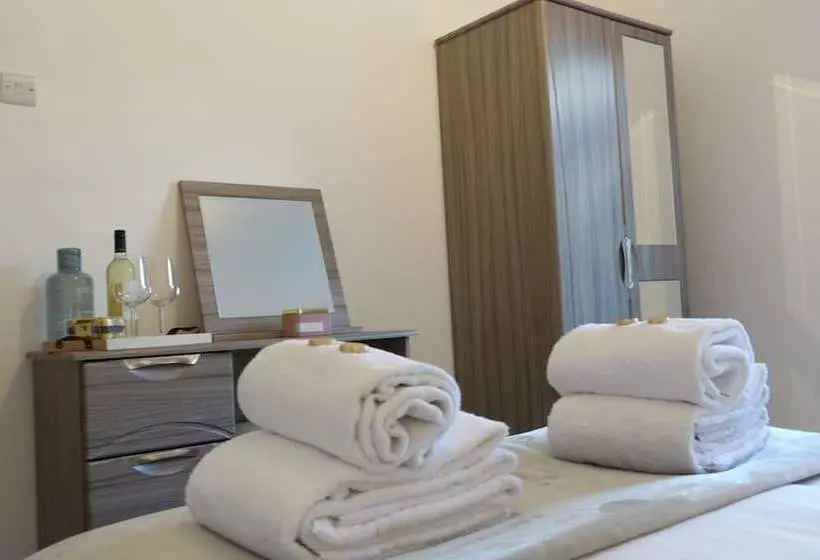 Kensington Olympia House