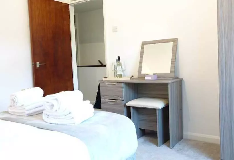 Kensington Olympia House