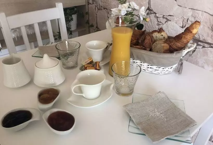 پانسیون Au Charmant Des Vignes