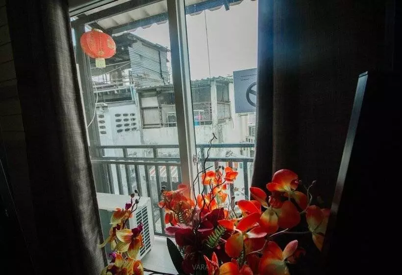 پانسیون Baanbangkok Chinatown