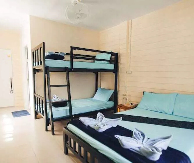 پانسیون Baanbangkok Chinatown