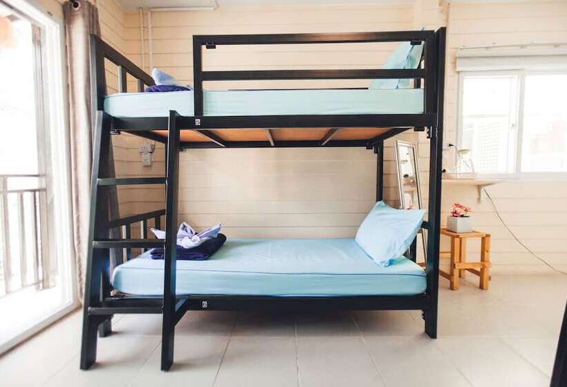 پانسیون Baanbangkok Chinatown