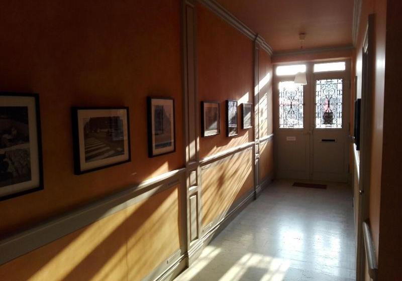 ペンション Mansion Victorine