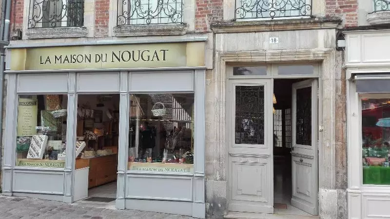 پانسیون Mansion Victorine