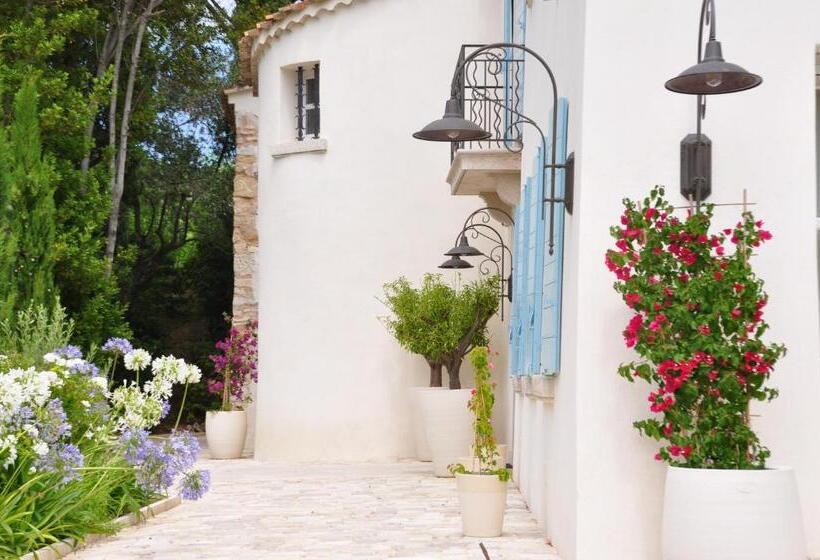 پانسیون Mas Du Perthus