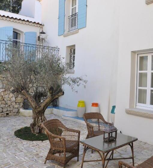 پانسیون Mas Du Perthus