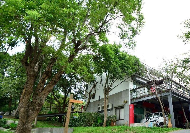 پانسیون Sanyi Wei Wei Feng