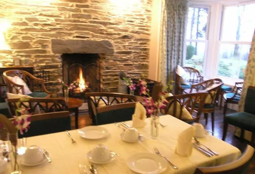 Summer Hill Country House