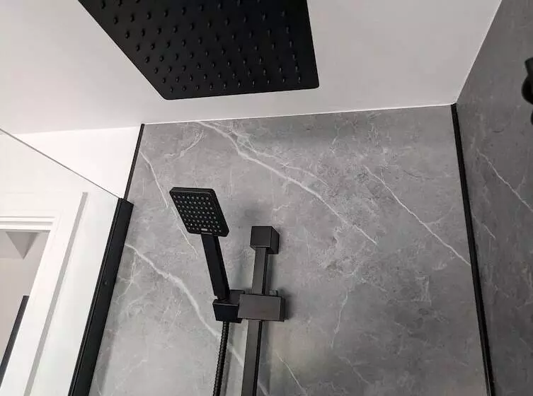 The Wolfe Inn Wolfscastle